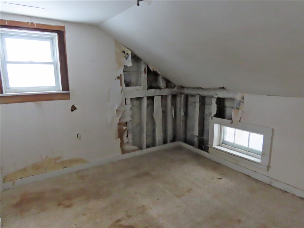 75 Niagara Street Oswego, NY 13126 - Photo 10 of 11