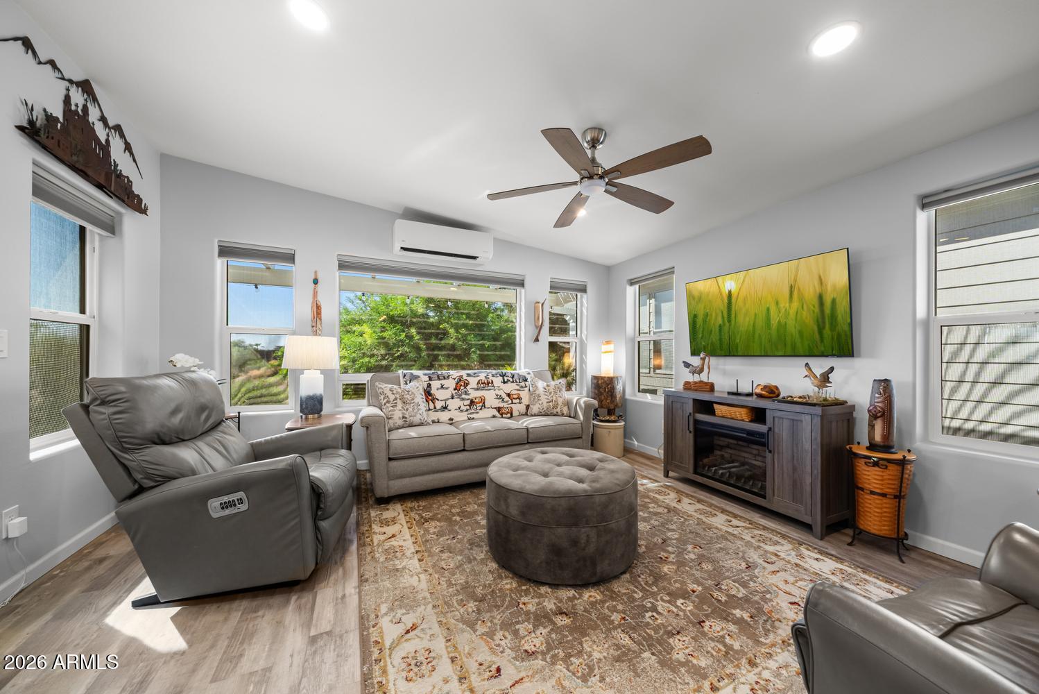 17200 West Bell Road, Unit 708 Surprise, AZ 85374 - Photo 2 of 35 016-016-BV3A1550 M0-1498x1000