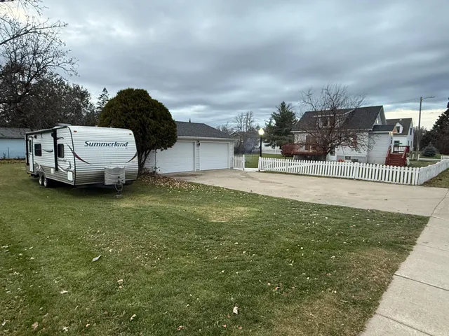 $219,000 | 517 1st Street Northeast, Deer River, MN 56636