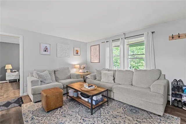 $2,300 | 70 Carroll Avenue, Unit 303, Newport, RI 02840