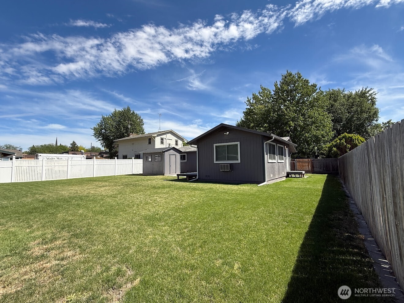 424 Southwest 3rd Street College Place, WA 99324 - Photo 28 of 35