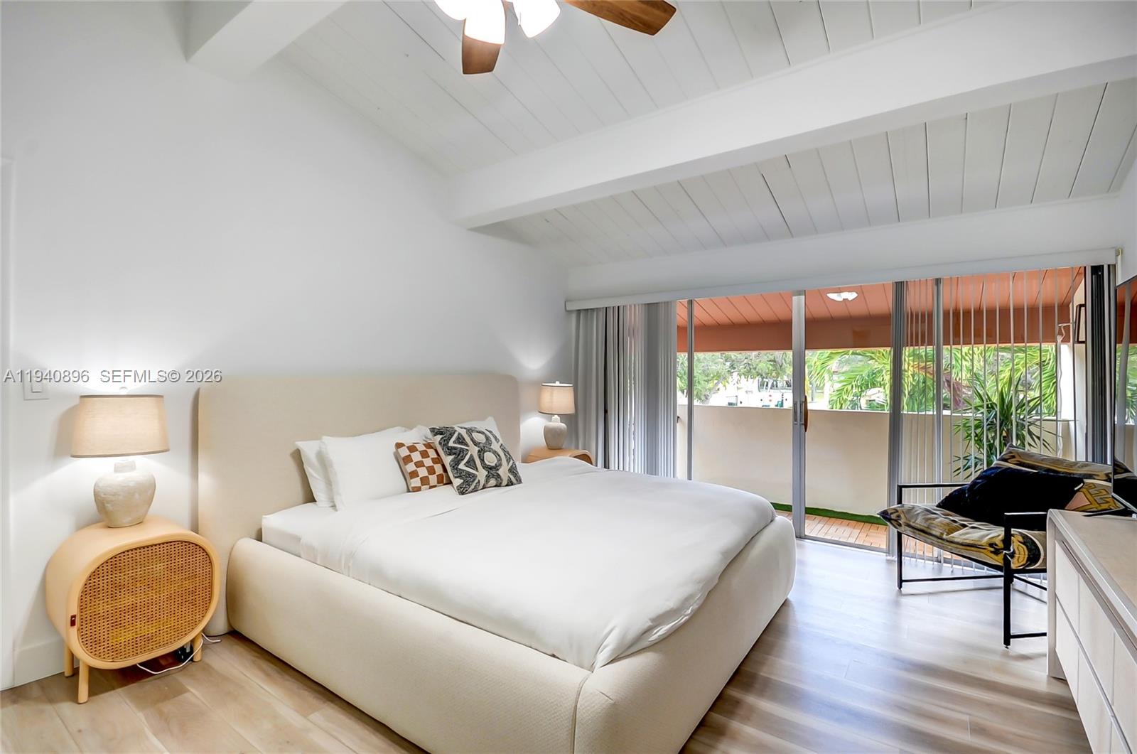 7700 Southwest 103rd Place Miami, FL 33173 - Photo 8 of 19