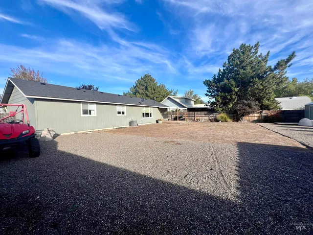 $315,000 | 1370 Southwest 11th Street, Ontario, OR 97914