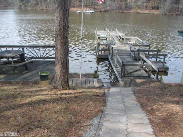 463 Betty Craven Road Denton, NC 27239 - Photo 2 of 16 Exterior Front.