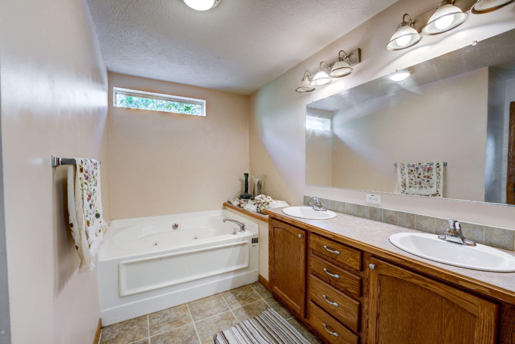 14003 South Prairie Road Three Oaks, MI 49128 - Photo 10 of 27 14003+Prairie+Rd+Three+Oaks-8-web-Master