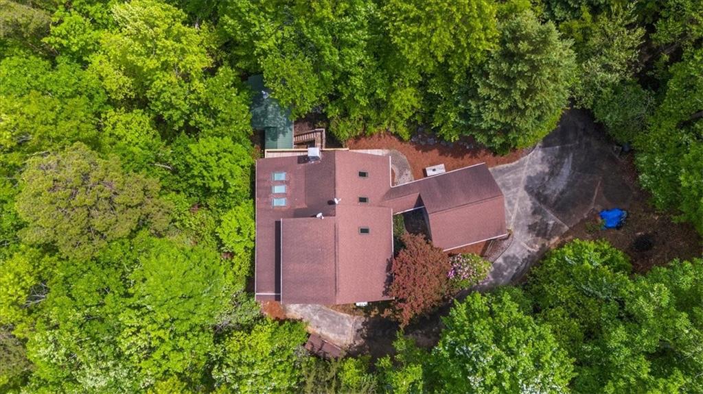 470 Sautee Ridge Road Clarkesville, GA 30523 - Photo 36 of 37 an aerial view of a house with a yard