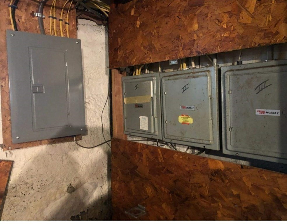 219 William Street Fall River, MA 02721 - Photo 12 of 14