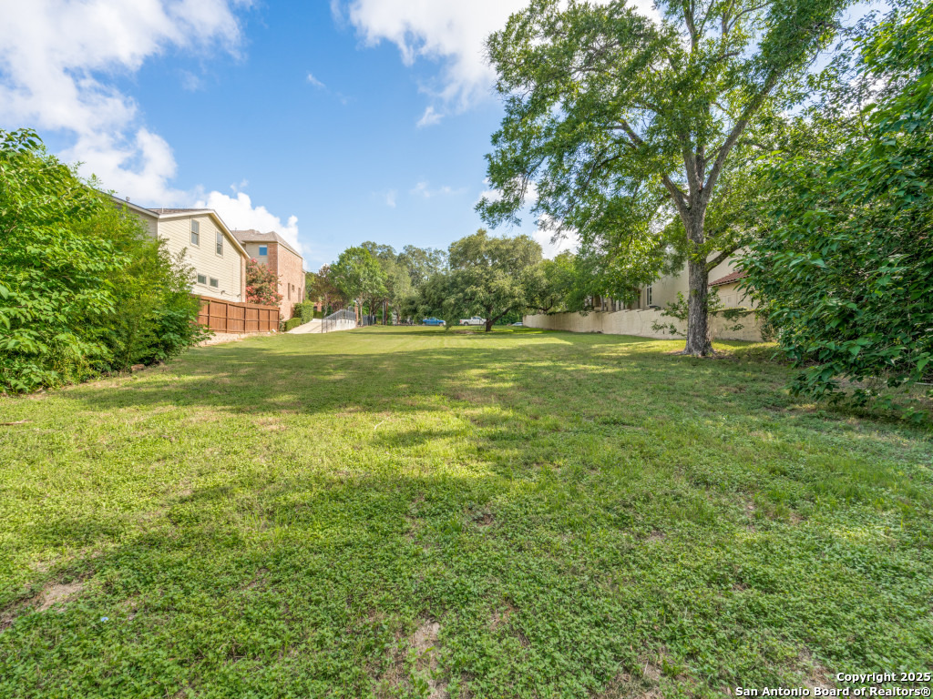 614 Terrell Road Terrell Hills, TX 78209 - Photo 4 of 8