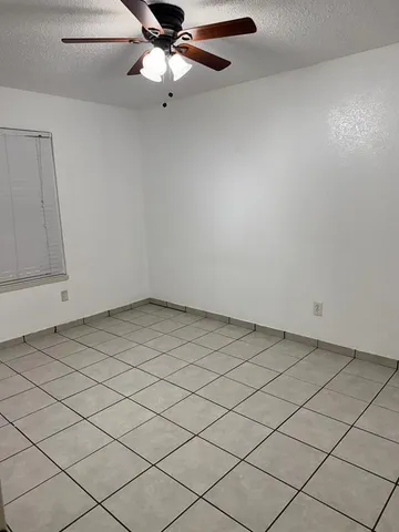 $2,000 | 707 Southwood Circle, Duncanville, TX 75137