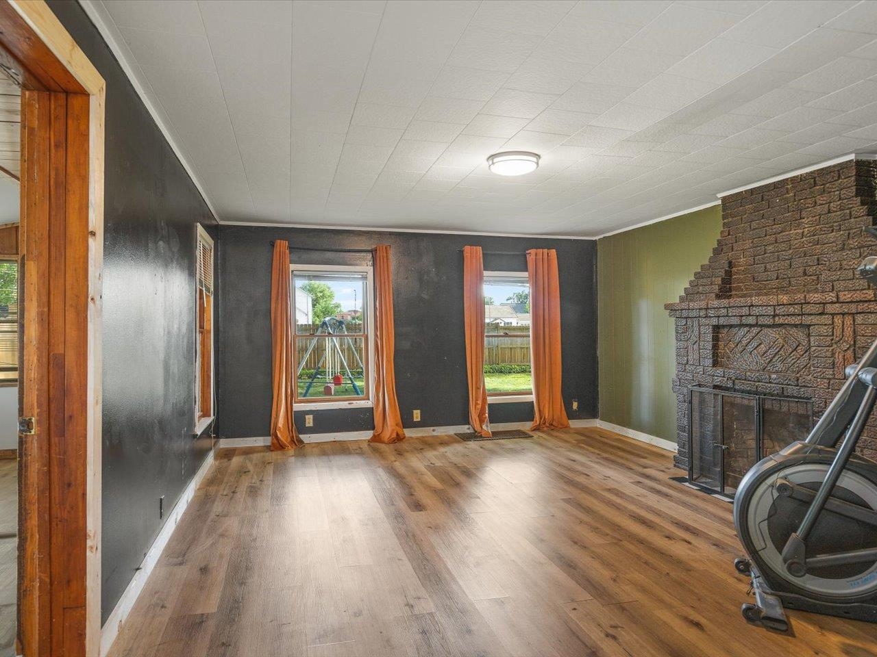 304 North 3rd Street Oregon, IL 61061 - Photo 10 of 38