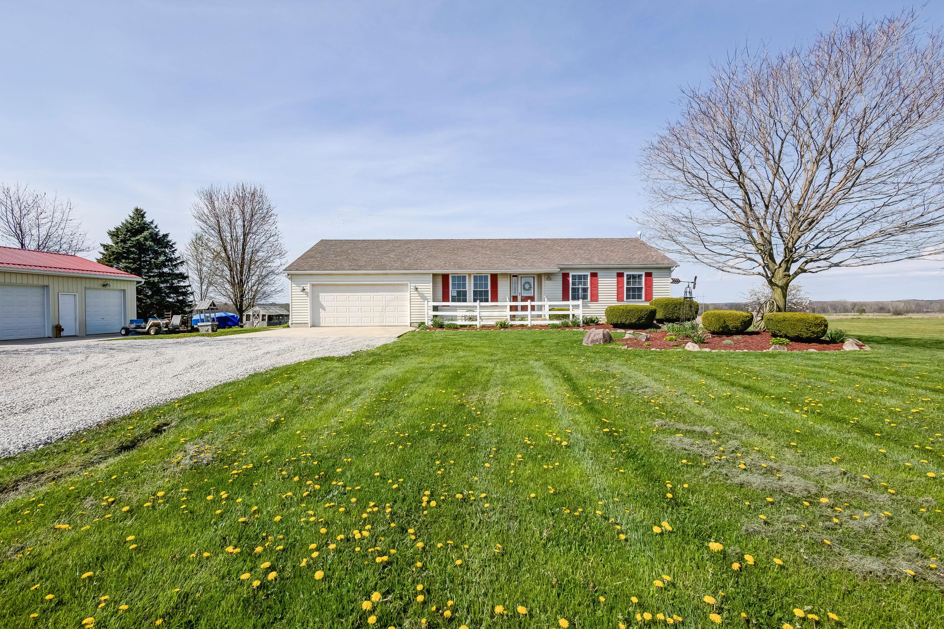 14055 Lohr Road Mount Vernon, OH 43050 - Photo 5 of 48 1-34
