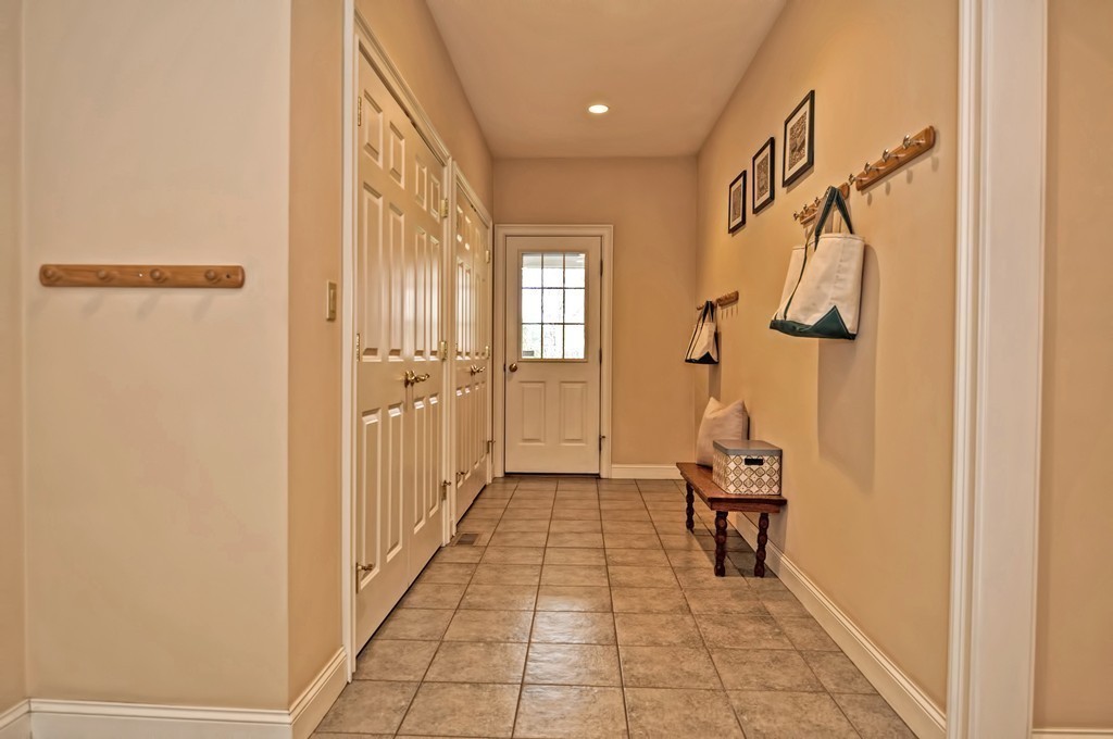 23 Stop River Road Norfolk, MA 02056 - Photo 18 of 26 Gallery Image 18