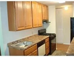 $1,800 | 18 Shrewsbury Green Drive, Unit I, Shrewsbury, MA 01545