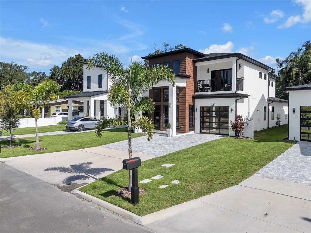 239 East Harding Street Orlando, FL 32806 - Photo 3 of 60