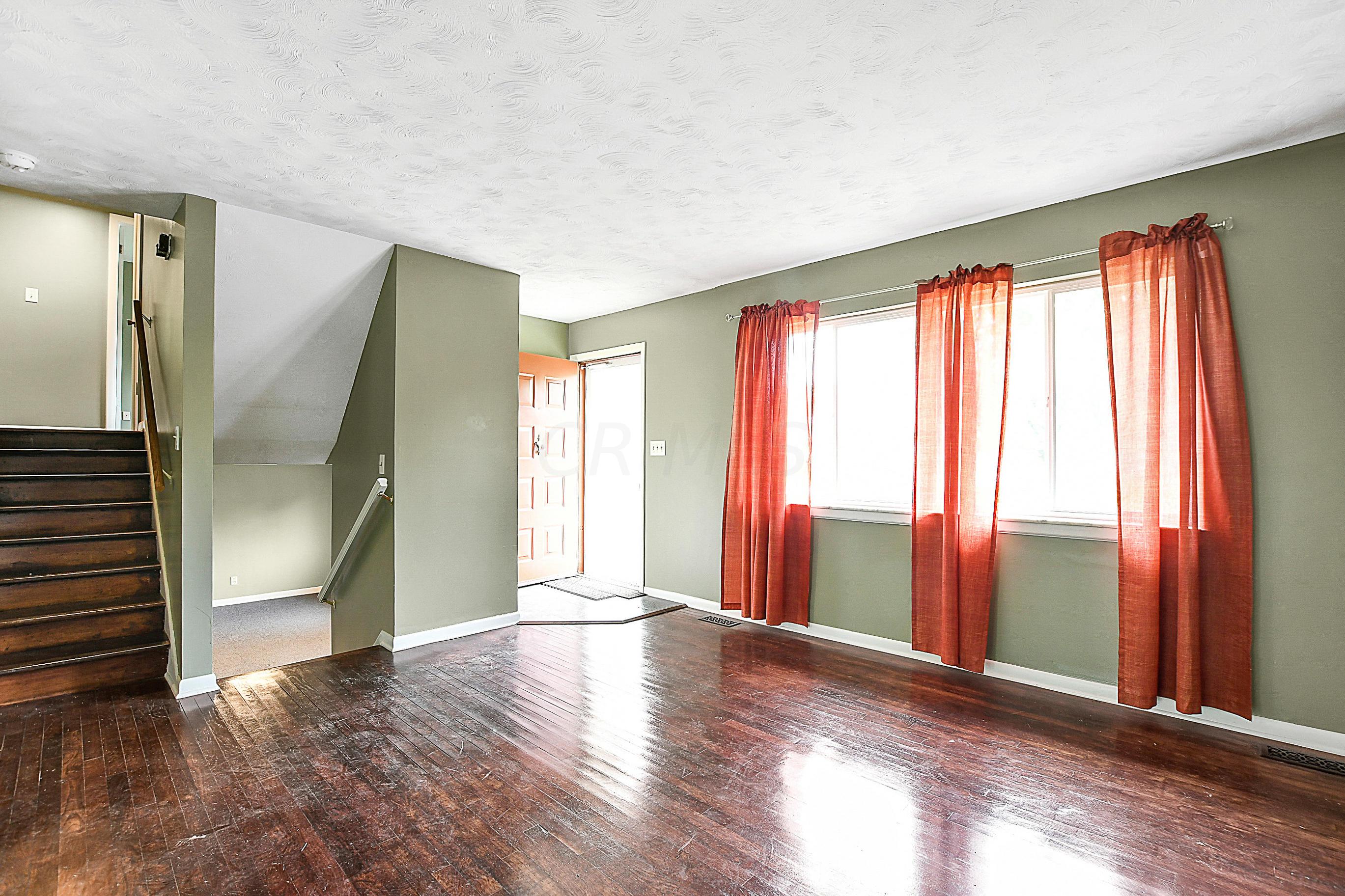3888 Armada Road Columbus, OH 43232 - Photo 8 of 33 Gallery Image 8