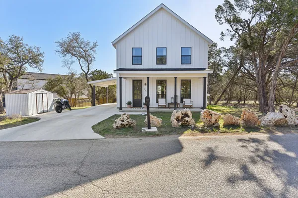$2,395 | 25 Woodacre Drive, Wimberley, TX 78676