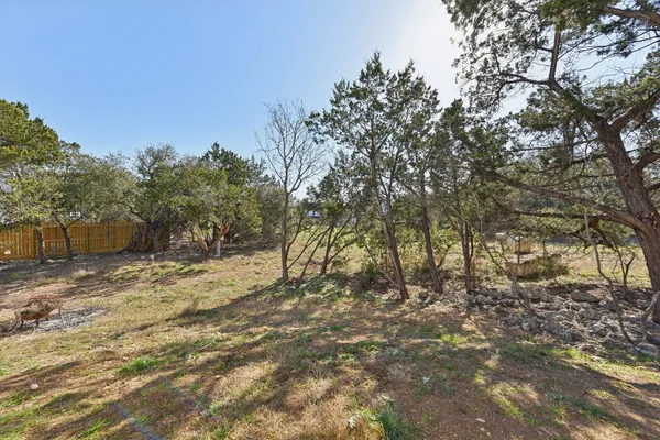 $2,395 | 25 Woodacre Drive, Wimberley, TX 78676