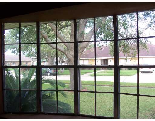 1025 South Bayou Road Kenner, LA 70065 - Photo 7 of 8 Gallery Image 7
