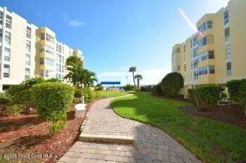 $2,200 | 4700 Ocean Beach Boulevard, Unit 203, Cocoa Beach, FL 32931