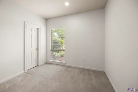 $280,000 | 9144 Oxford Pl Drive, Baton Rouge, LA 70809