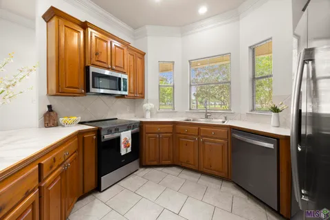 $280,000 | 9144 Oxford Pl Drive, Baton Rouge, LA 70809