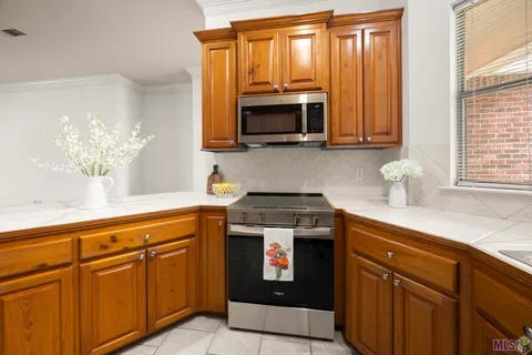 $280,000 | 9144 Oxford Pl Drive, Baton Rouge, LA 70809