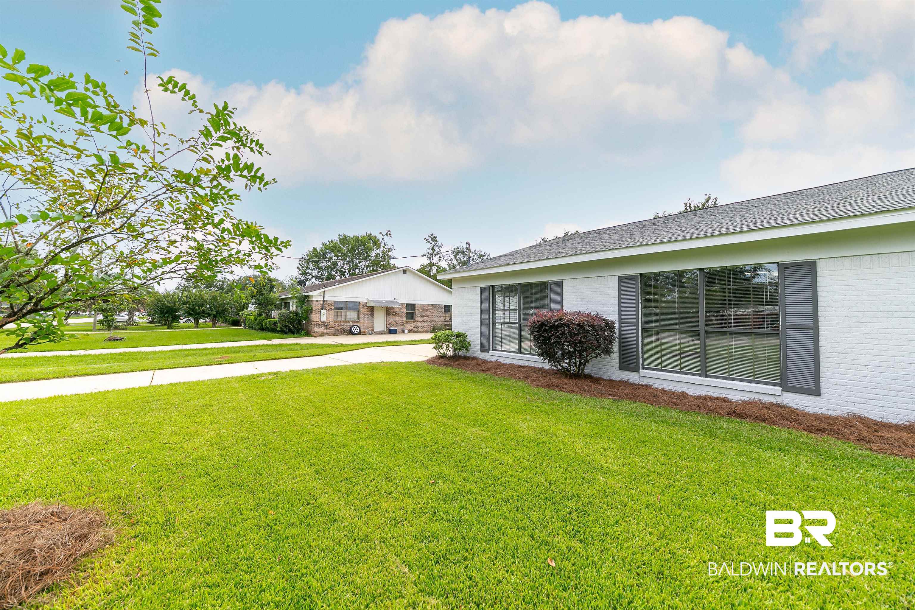 513 West Rose Avenue Foley, AL 36535 - Photo 7 of 50