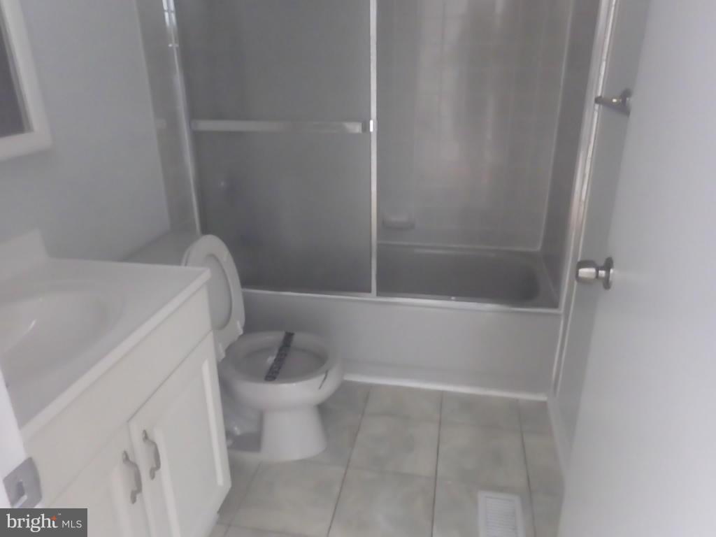 982 Fall Ridge Way Gambrills, MD 21054 - Photo 10 of 14 Bath