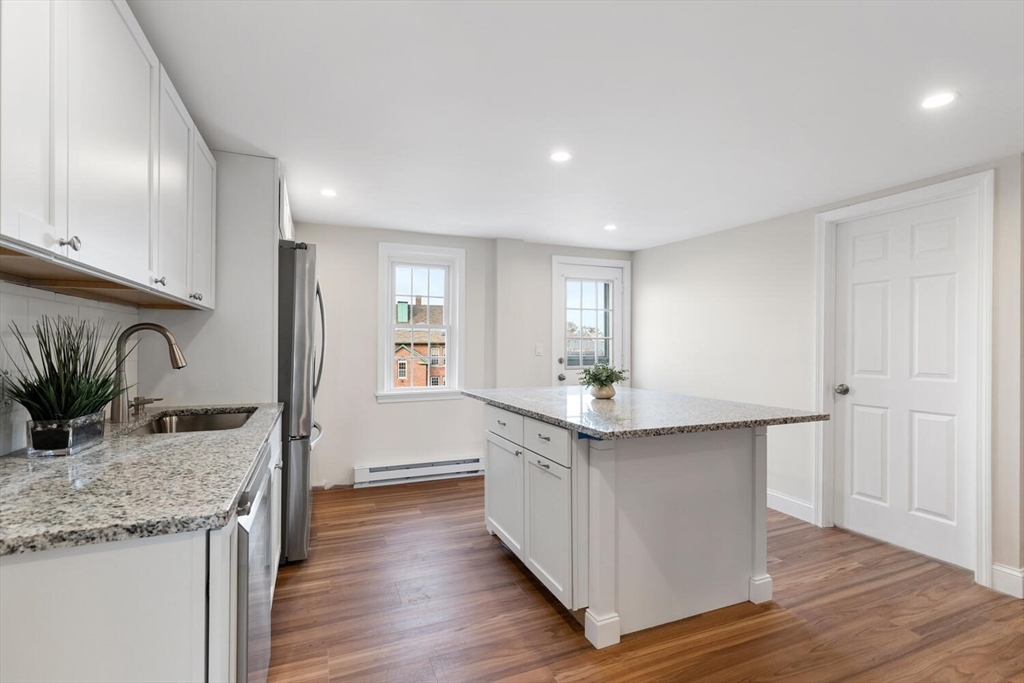 40 Middle Street, Unit 3A Gloucester, MA 01930 - Photo 12 of 18