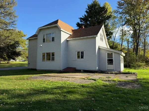 $150,000 | 10418 Cosby Manor Road, Deerfield, NY 13502