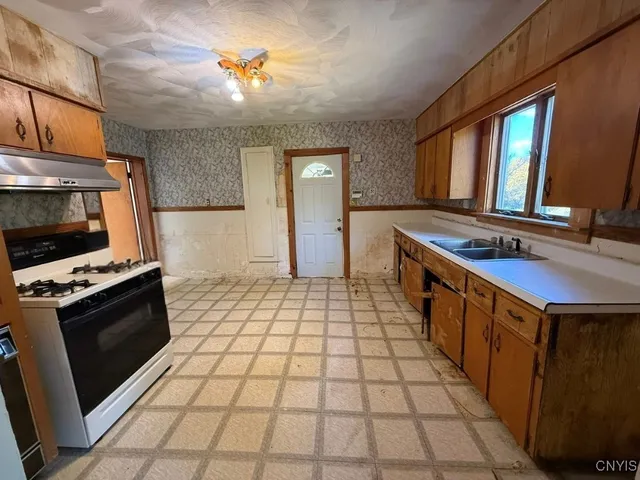 $150,000 | 10418 Cosby Manor Road, Deerfield, NY 13502