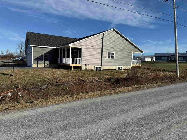 $489,000 | 16 Dozer Drive, St. Albans Town, VT 05478