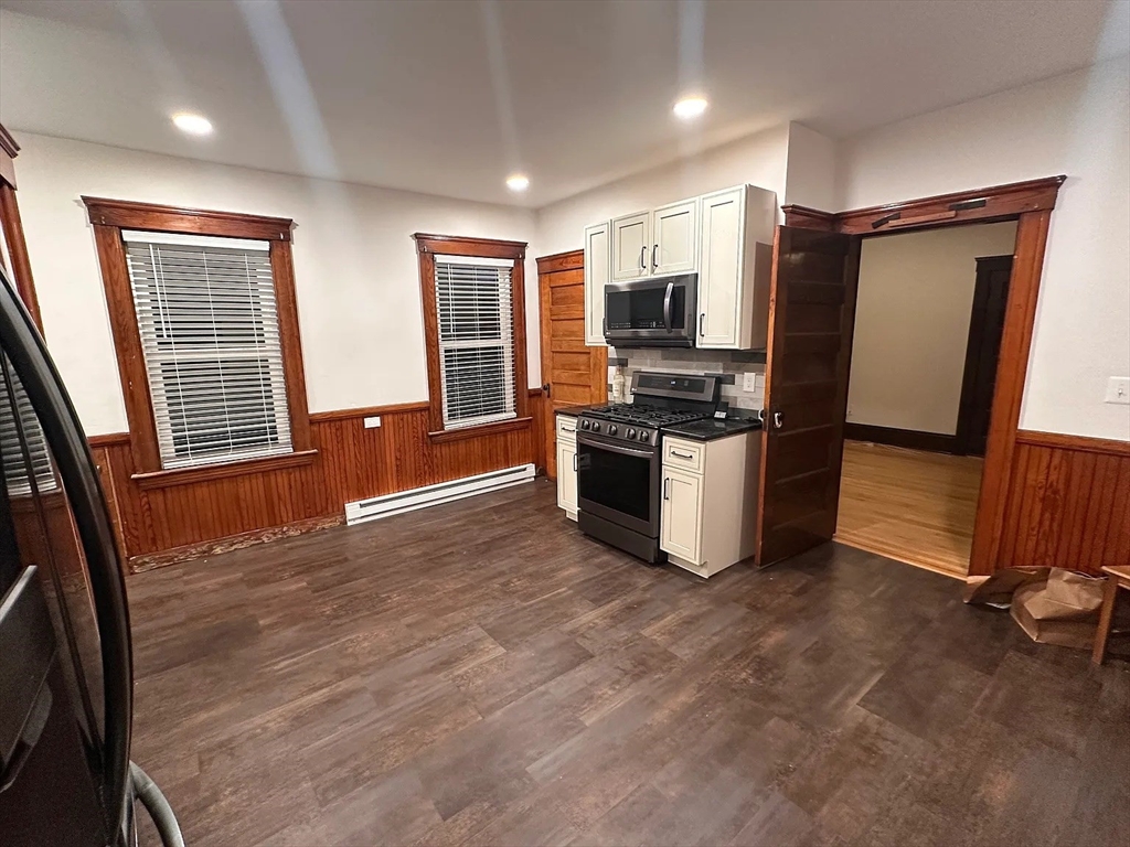 25 Dustin Street, Unit 3 Worcester, MA 01604 - Photo 7 of 12