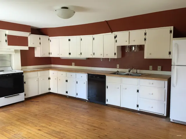 $825,000 | 139 Park Street, Morristown, VT 05661