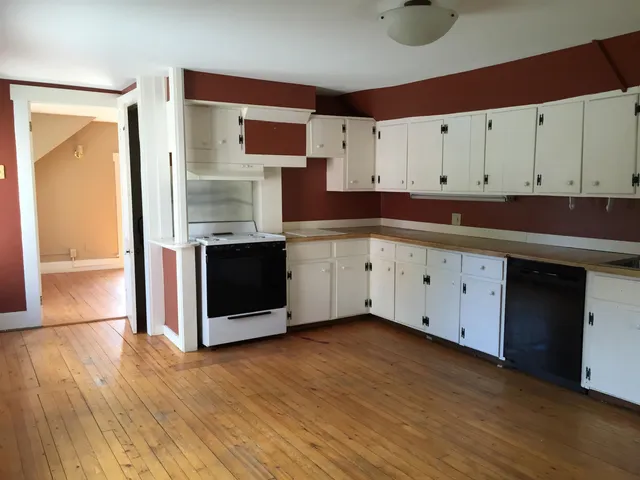 $825,000 | 139 Park Street, Morristown, VT 05661