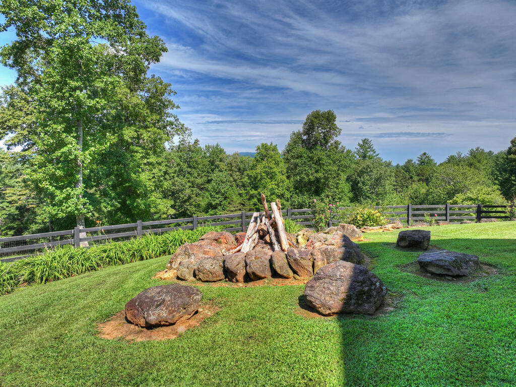 98 Saddle Back Trail Blue Ridge, GA 30513 - Photo 75 of 92 Gallery Image 75