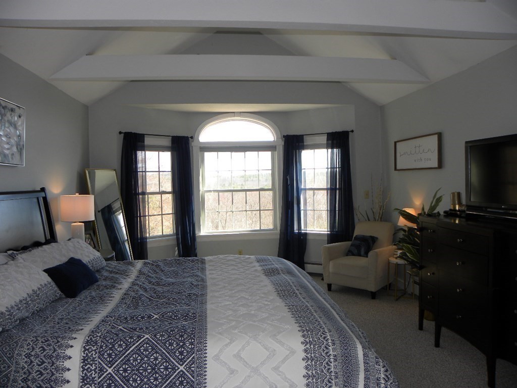 13 Wamsutta Ridge Road Charlton, MA 01507 - Photo 10 of 42 Gallery Image 10