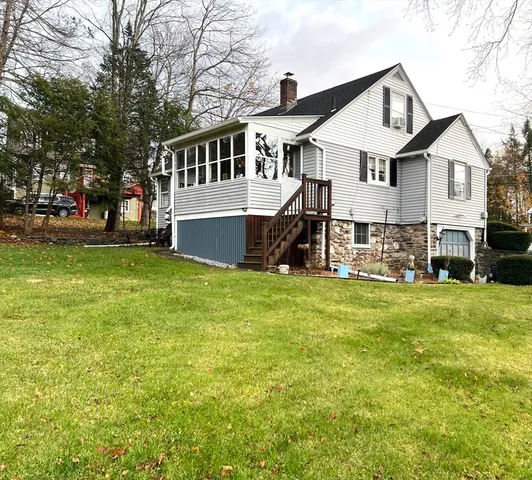 $345,000 | 14 Beech Street, Southbridge, MA 01550