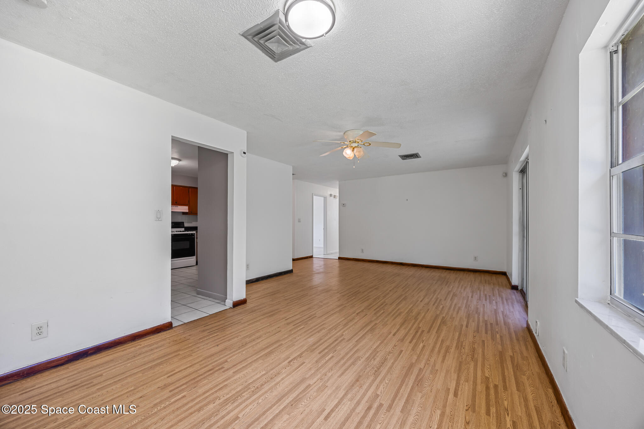 1411 Prospect Street Titusville, FL 32780 - Photo 7 of 21 a-16