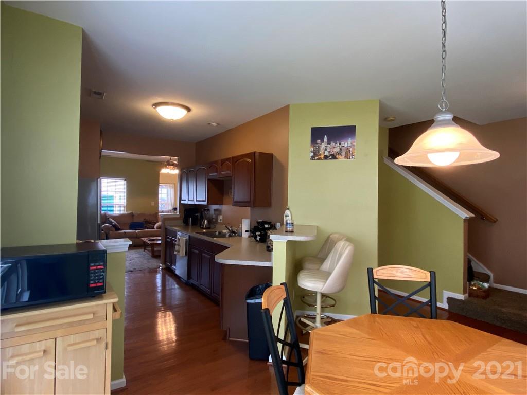 4870 Prosperity Ridge Road Charlotte, NC 28269 - Photo 11 of 37 Gallery Image 11