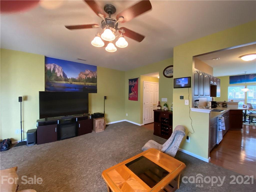 4870 Prosperity Ridge Road Charlotte, NC 28269 - Photo 14 of 37 Gallery Image 14