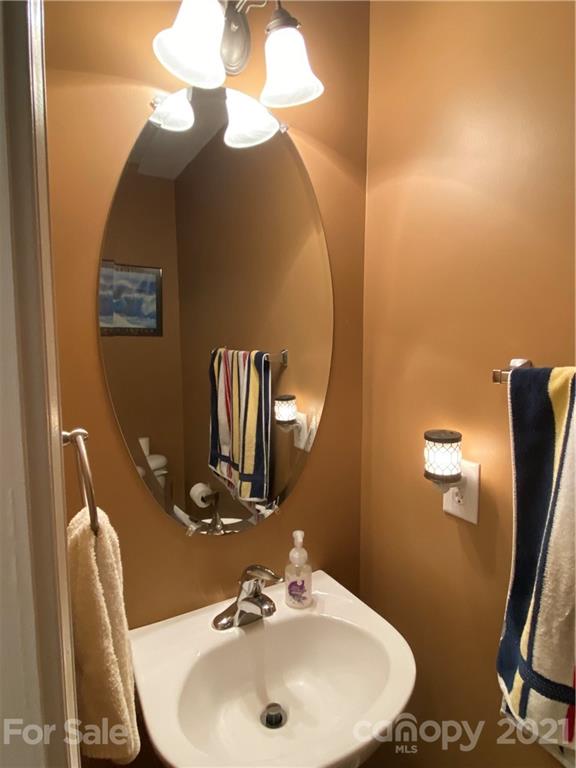 4870 Prosperity Ridge Road Charlotte, NC 28269 - Photo 20 of 37 Gallery Image 20