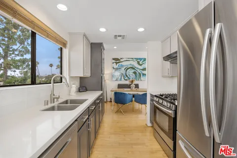 $1,379,000 | Undisclosed Address, Los Angeles, CA 90049