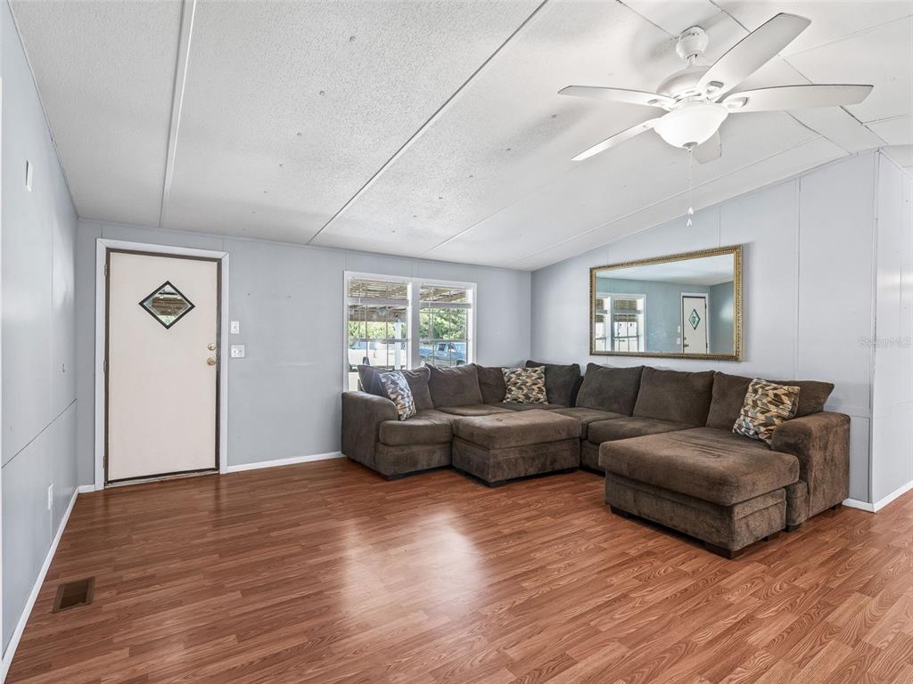 7363 C R 763 Bushnell, FL 33513 - Photo 6 of 51