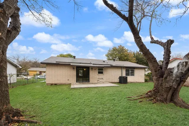 $2,200 | 3853 Commonwealth Drive, Garland, TX 75043
