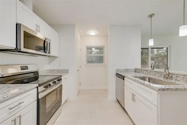 $2,200 | 3853 Commonwealth Drive, Garland, TX 75043