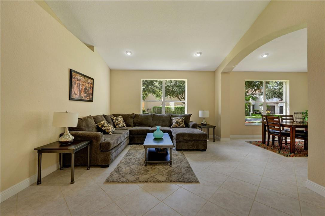 19091 2 River Lane Boca Raton, FL 33498 - Photo 14 of 40 Photo 14