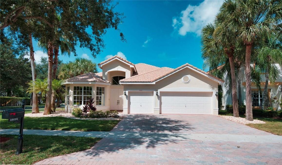 19091 2 River Lane Boca Raton, FL 33498 - Photo 2 of 40 Photo 2