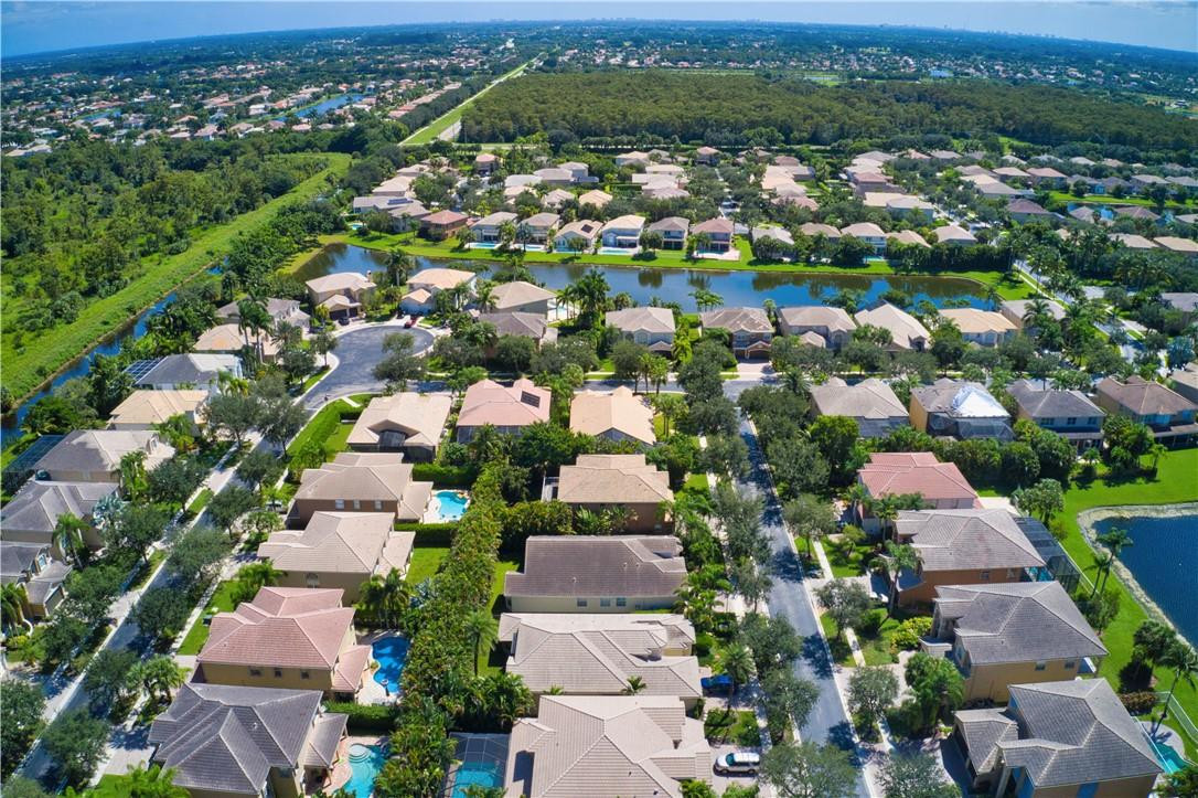 19091 2 River Lane Boca Raton, FL 33498 - Photo 38 of 40 Photo 38