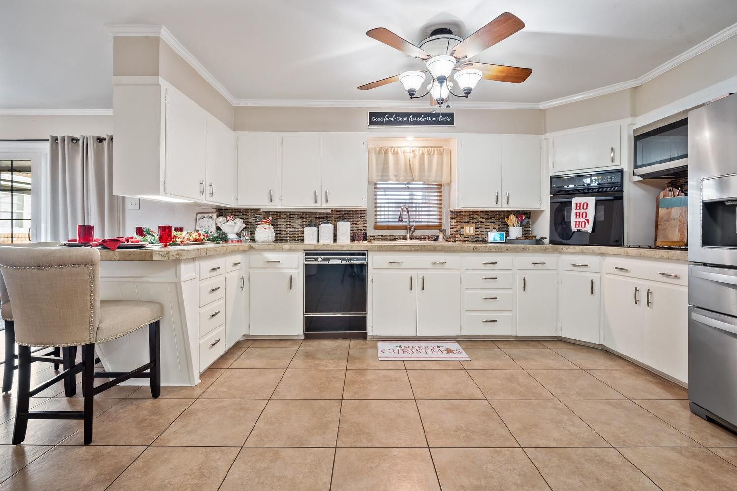 2527 69th Street Lubbock, TX 79413 - Photo 12 of 28 Photo 12